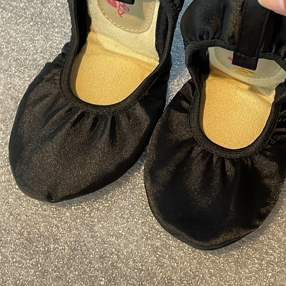 Fit in Clouds black Foldable Flats satin flat size S travel plane dance - Picture 2 of 6